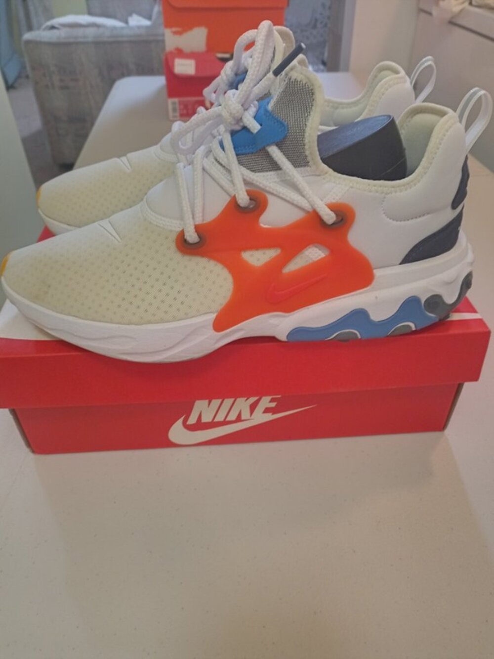 Size 10.5 Nike React Presto Breezy Thursday Replacement Box EUC